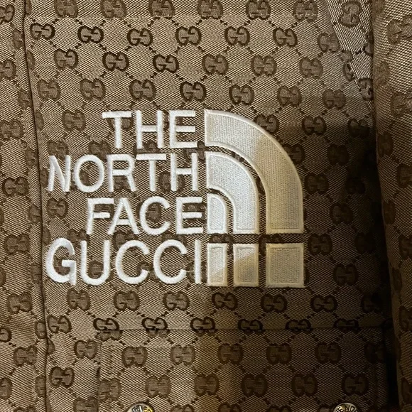 Gucci x The North Face Puffer Jacket – Size M 🔥 - Picture 2 of 4
